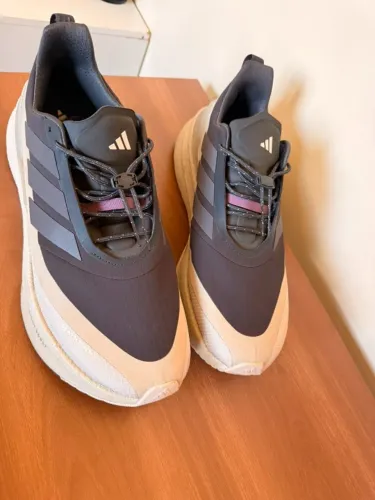 Tênis ADIDAS de Corrida Ultraboost 5 H.Koumori Running