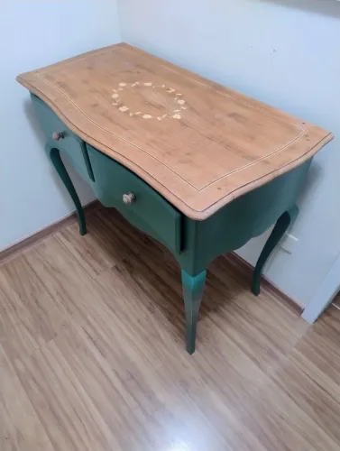 Cômoda antiga de imbuía.