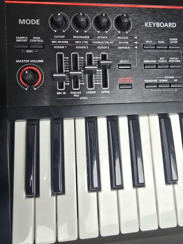 Roland XPS-30