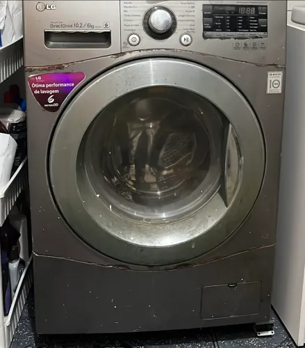 Máquina LG Inverter direct Drive 10.2/6kg lava&seca