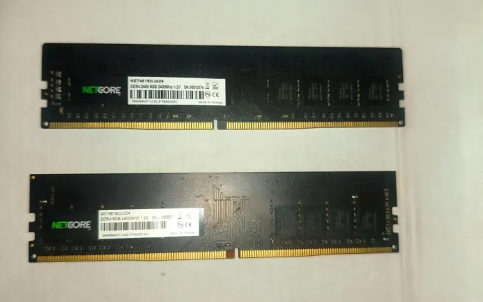 VENDO MEMÓRIA DDR4 8GB 2400MHZ