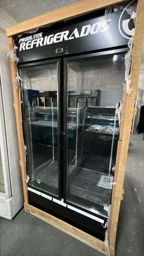 Geladeira 2 Portas Preta (Anselmo)