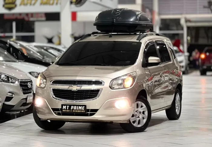 Chevrolet Spin LTZ 1.8 8V Econo.flex 5P Mec. 2013