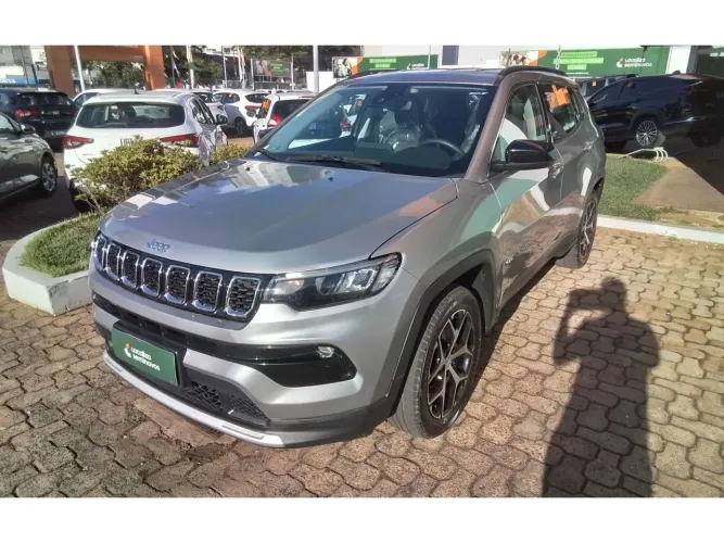 Jeep Compass Long. T270 1.3 TB 4X2 Flex AUT 2025
