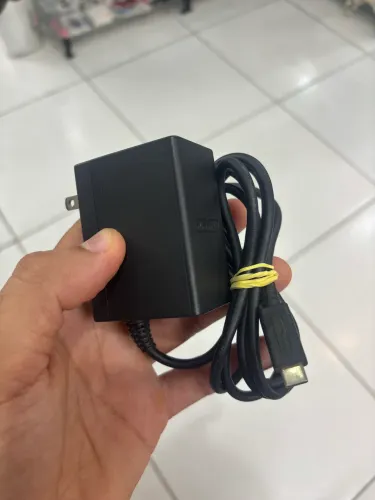 Carregador original Nintendo Switch 