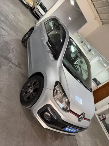 Volkswagen Up! Move 1.0 TSI Total Flex 12V 5P 2018