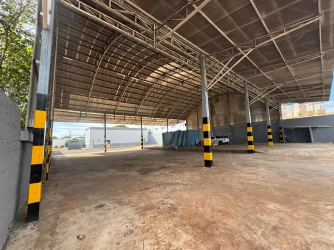 IMÓVEL PARA LOCAÇÃO - PARQUE OESTE INDUSTRIAL