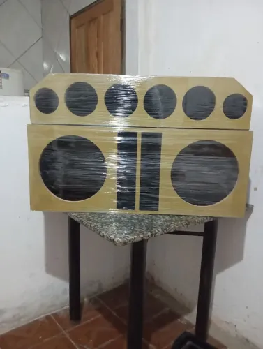 Caixa 12"/2 + corneteira