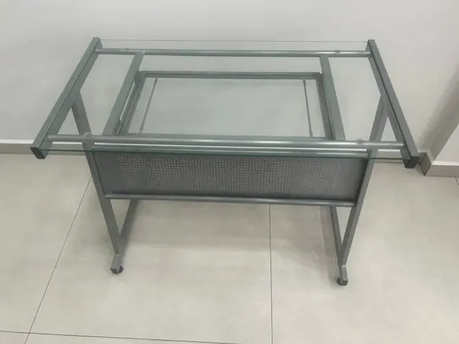 Mesa de escritório e cadeira presidente