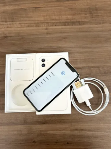 iPhone 11 na cor branca | ?80/85%