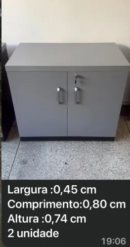 Armário pequeno