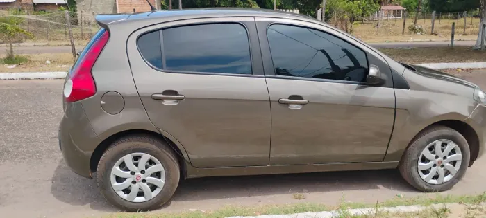 Fiat Palio Attractive 1.0 EVO Fire Flex 8V 5P 2016