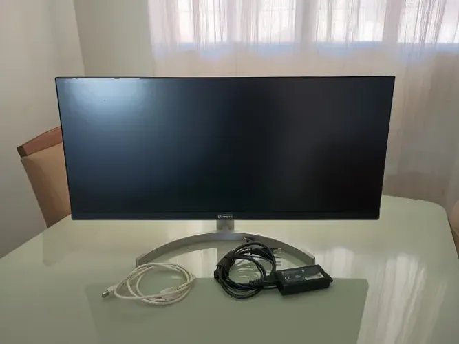 Monitor LG UltraWide 29? 29WN600-W