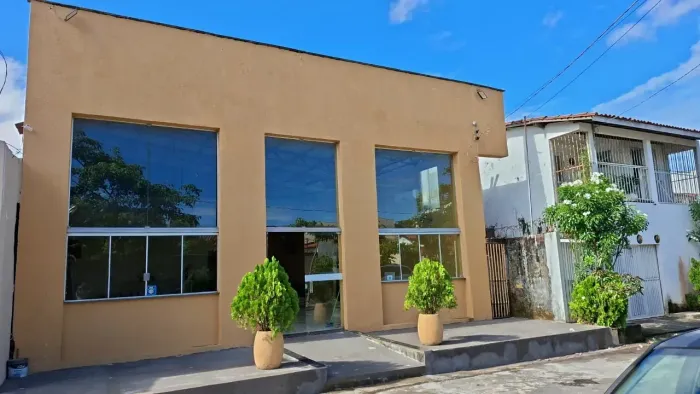 Prédio comercial com 600 mtrs² no Cohafuma - São Luís - MA
