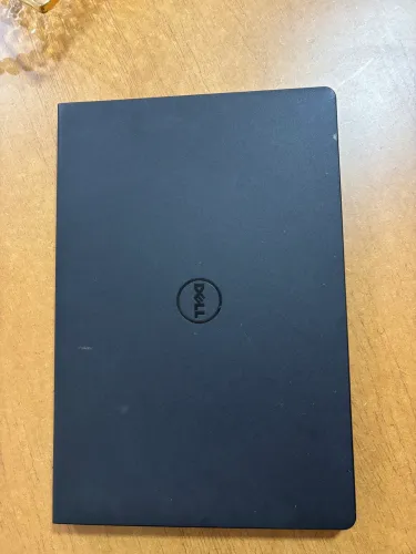 Notebook DELL inspiron 15 série 3000 semi novo