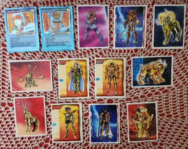 Figurinhas álbum Os Cavaleiros do Zodíaco