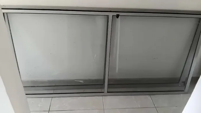 Porta de vidro semi novo