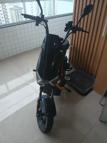 Moto elétrica