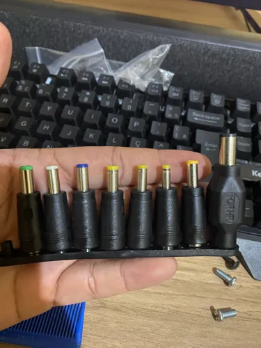 Adaptadores de pinos de fonte de carregamento 
