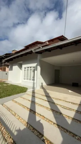CASA no BOM RETIRO com 3 quartos para VENDA, 143 m²