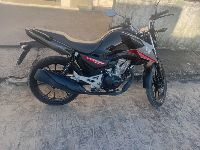 Moto 160