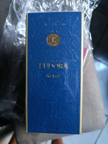 Perfume masculino Royal 