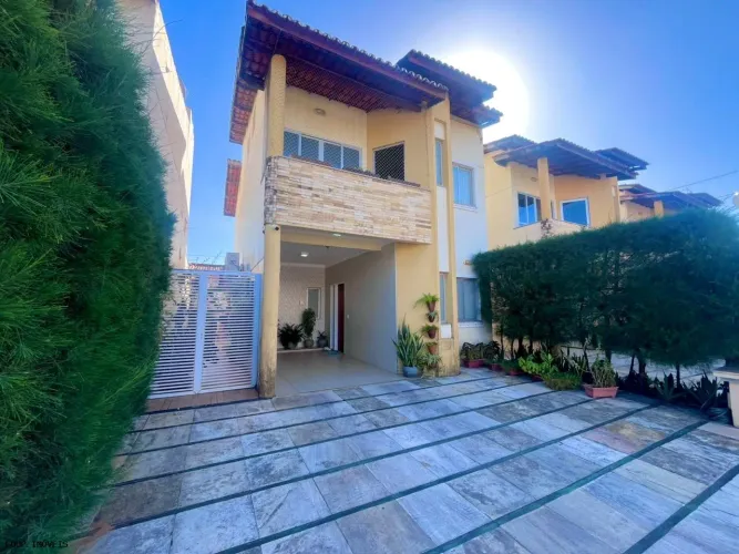 Casa para Venda em Fortaleza, Boa Vista-Castelão, 3 dormitórios, 1 suíte, 3 banheiros, 3 v