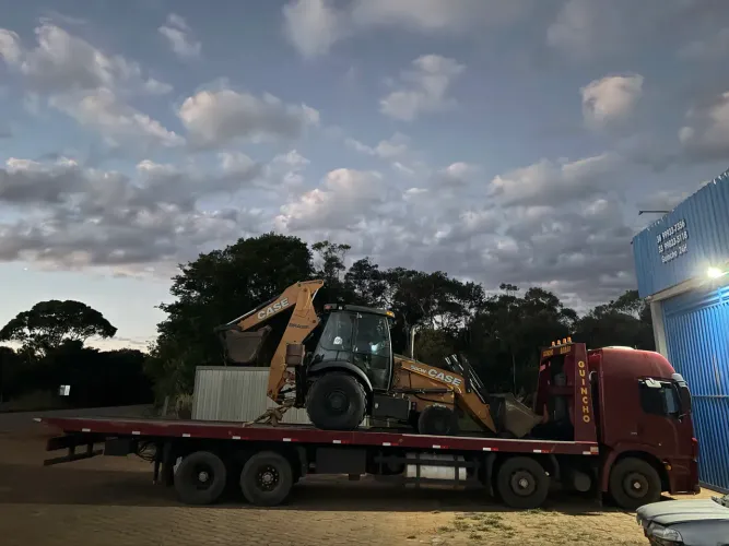 Retro 2020 único dono 3800h - troco em Hilux 