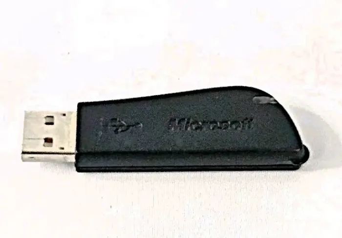 Receptor Dongle USB Microsoft Notebook modelo 1051 v2.0 preto
