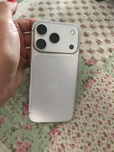 iPhone 17pro