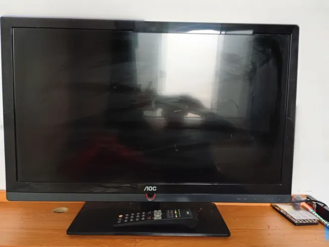 TV AOC