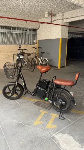 E-Bike Lev Preta