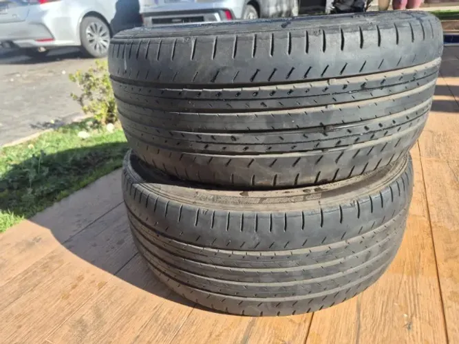 PNEUS 17 225/45