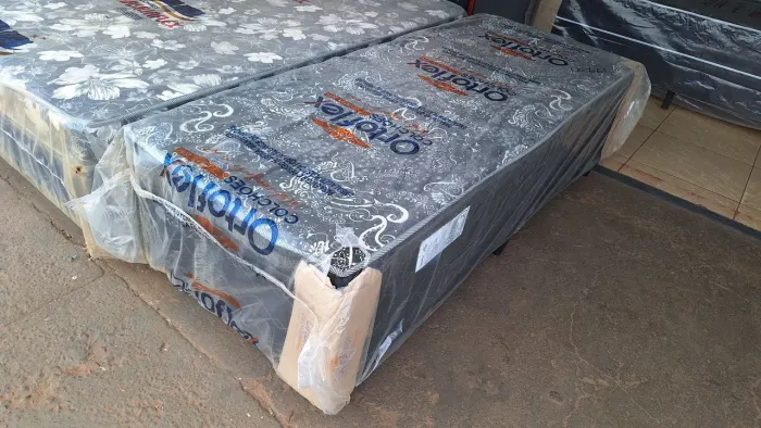 Cama de solteiro box 1.88x78x5
