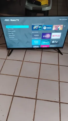 tv 32 polegadas Roku tv valor 1100,00 nova 