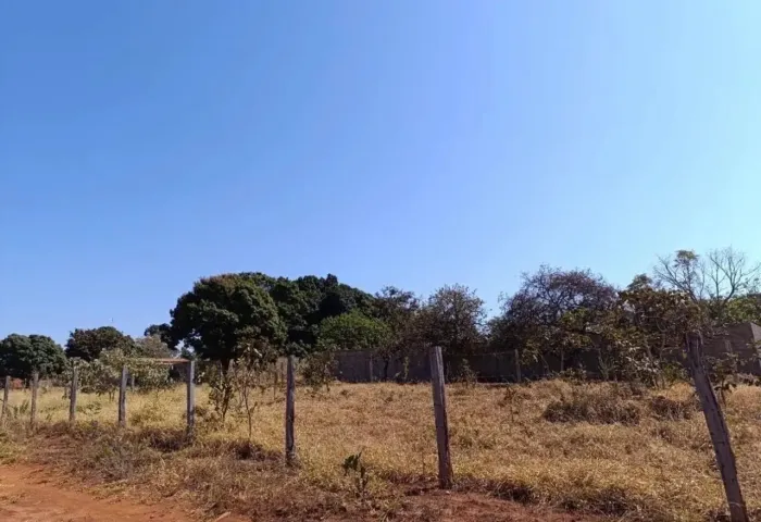 Lote em Águas Lindas - vendo ou troco por carro e moto 