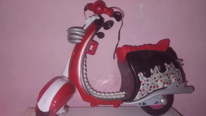 Moto Ghoulia Monster High