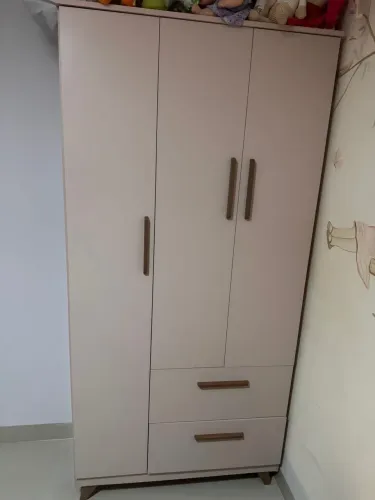 Guarda roupa infantil