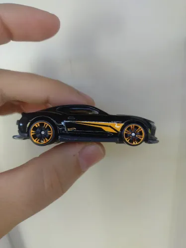 Hotwheels 2018 Copo Camaro SS Neon Speeders Preto Loose 1:64 Novo