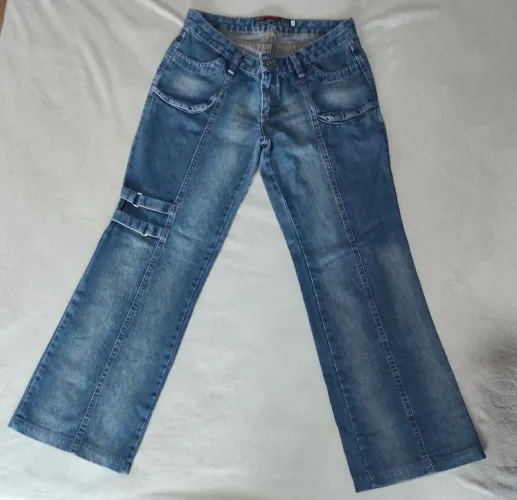 Calça jeans cintura baixa 38
