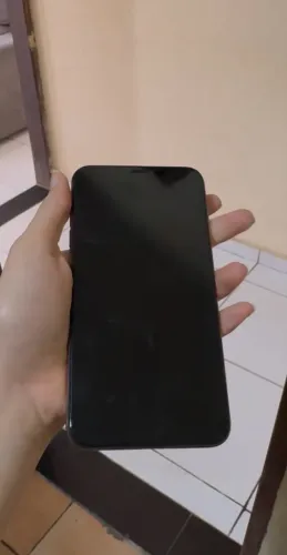 Vende- se IPhone XS Max