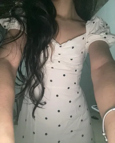 vestido longo feminino de viscose poá bege da marca clock house