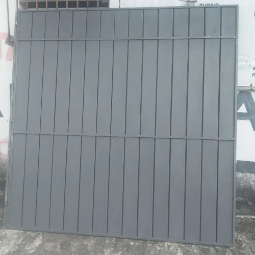 Fabrico portão, janela, porta de ferro e alumínio. Qualquer estrutura metálica.