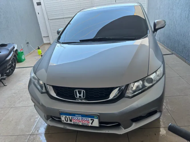 Honda Civic Sedan LXR 2.0 Flexone 16V Aut. 4P 2015