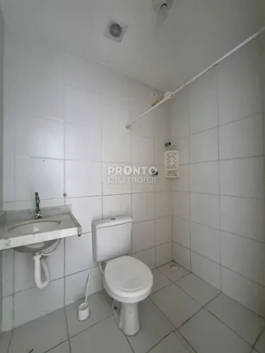 Casa com 2 quartos em Pau Amarelo