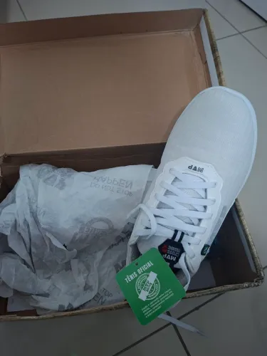 Tenis MVP branco novo