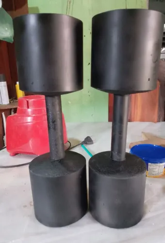 Halteres caseiros de PVC fixo 4,5kg cada 
