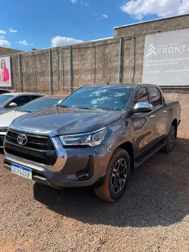 Toyota Hilux CD SRV 4X4 2.8 TDI Diesel Aut. 2024