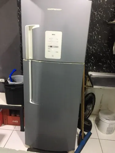 Vendo geladeira Brastemp frost free