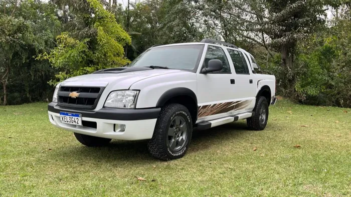 Chevrolet S10 Pick-up STD 2.8 4X4 CD TB Int.dies. 2002